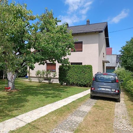 Apartment Lynx Korenica Exteriér fotografie