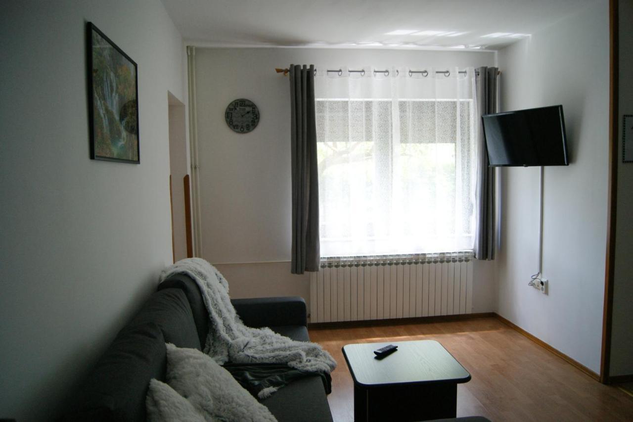 Apartment Lynx Korenica Exteriér fotografie